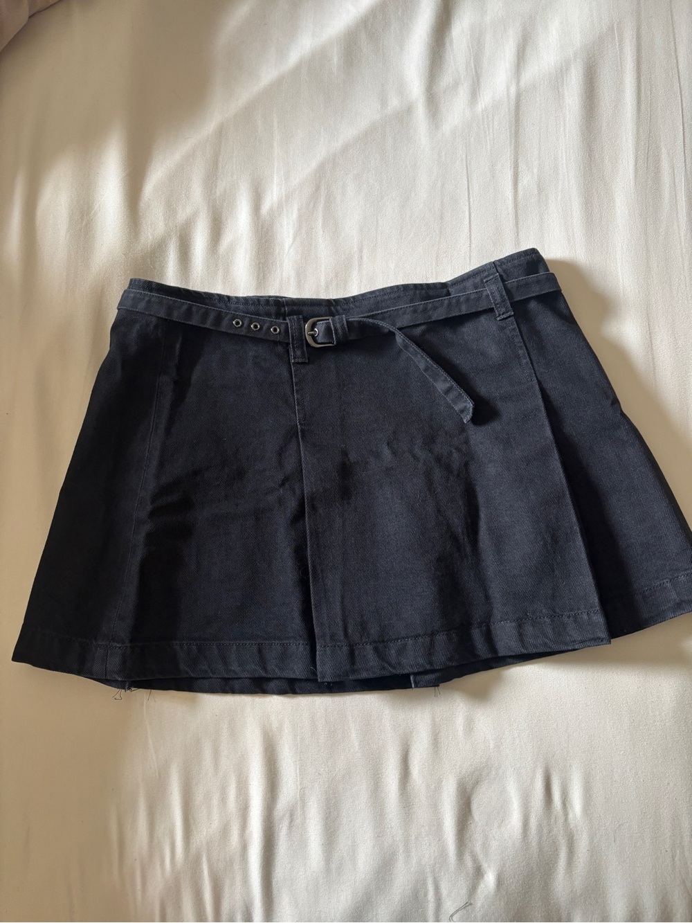 GAP Mini Skirt with Integrated Belt and pleats